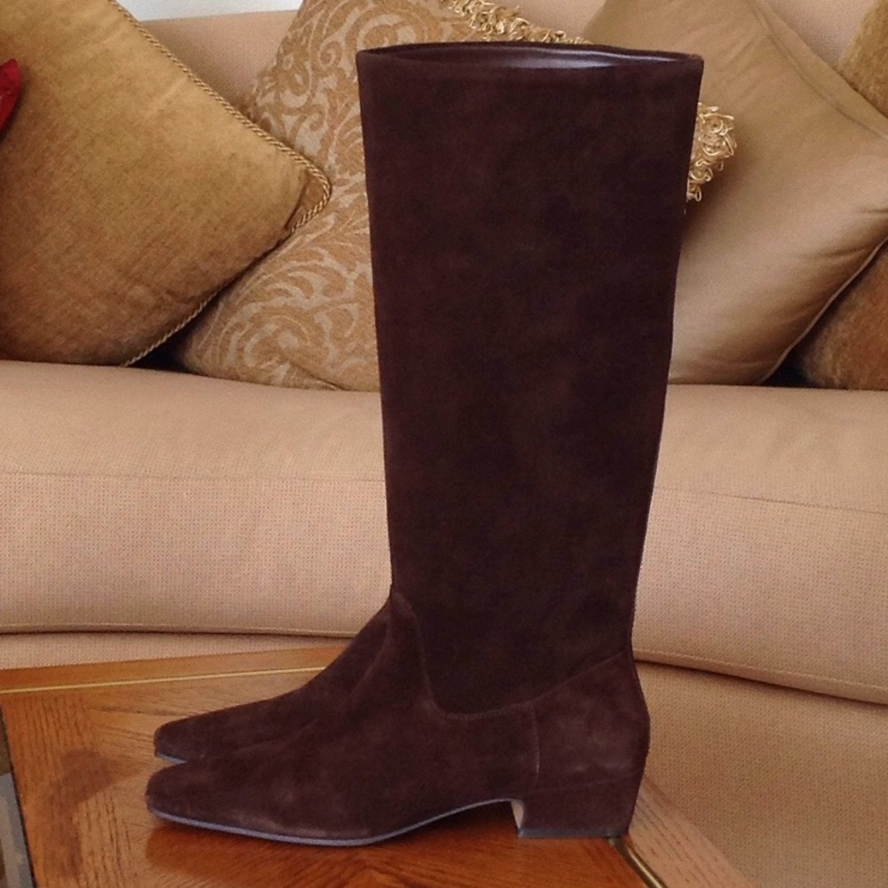 🔴 Steve Madden - Dantelle Suede Flat Heel Boots